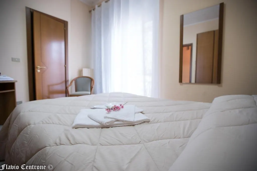 Hotel Cristal Bari
